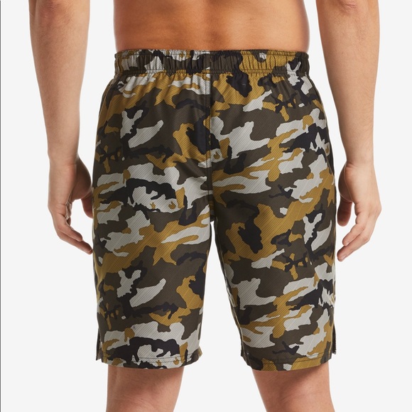 Nike 9” Swim Trunks NWT - Picture 2 of 9